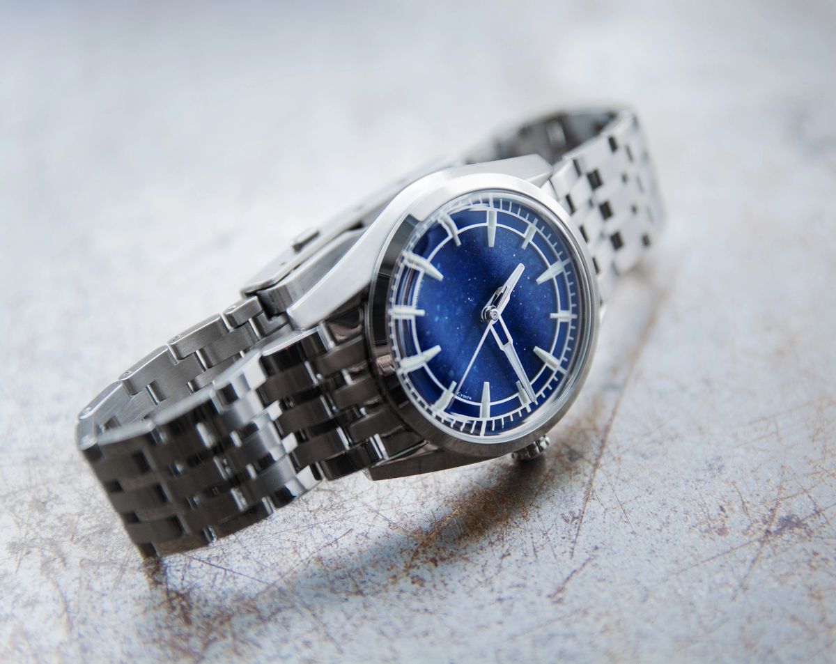 Y Sgowt First Edition (Lapis Lazuli)