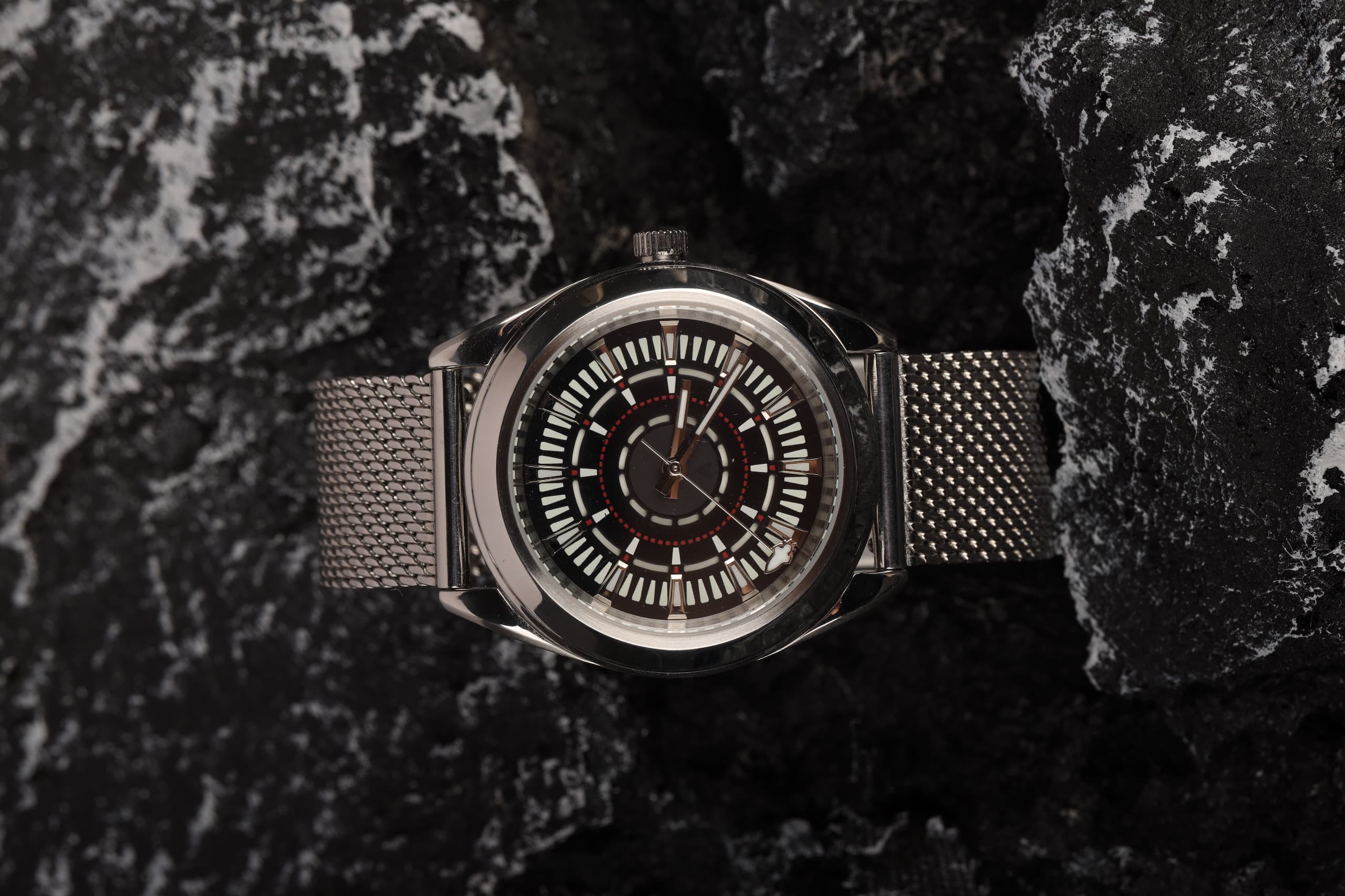 In the Hand of the Imperial - Quartz Limited 20 pcs
