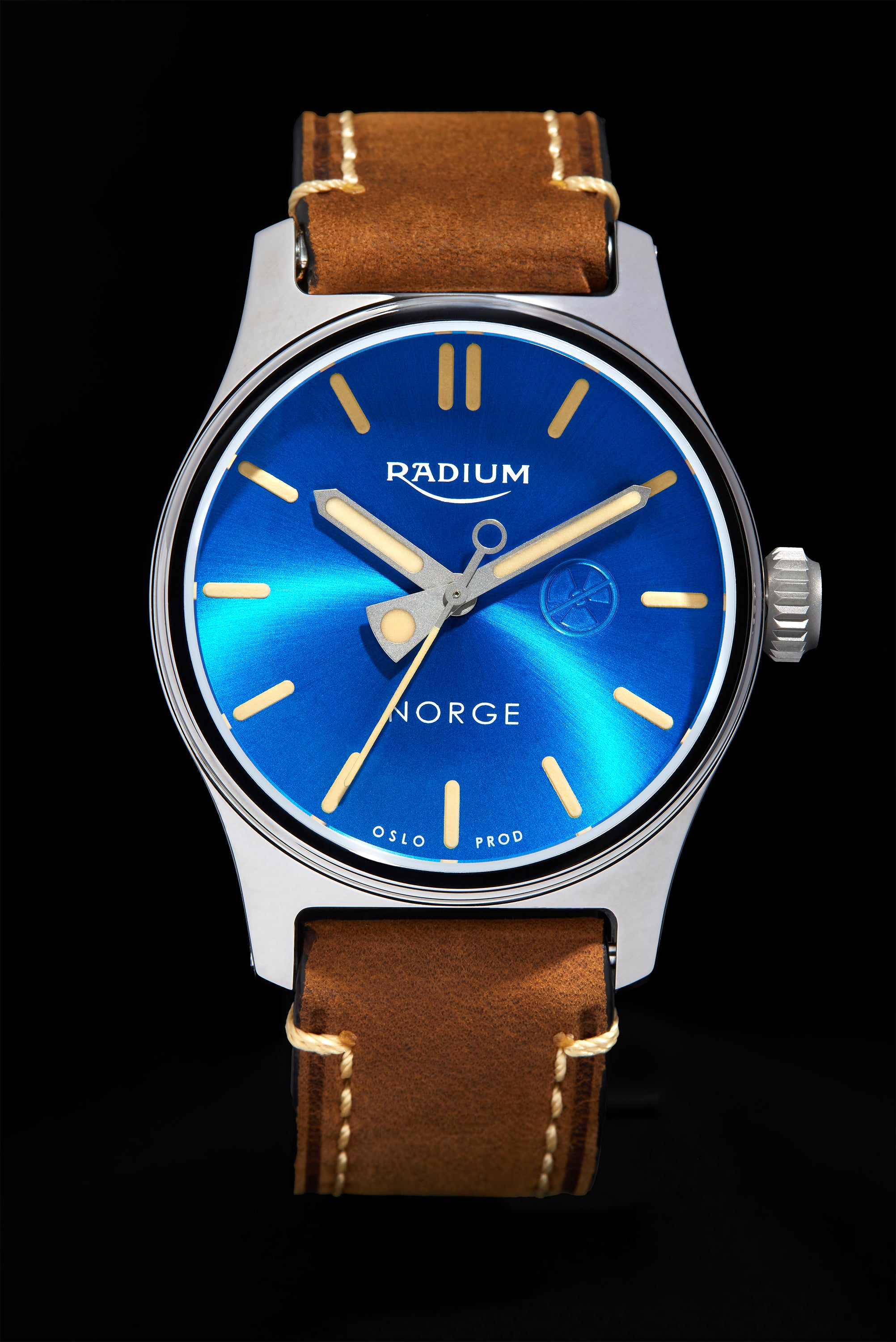 .42 Original Blue Sunburst in 42mm polished steel.