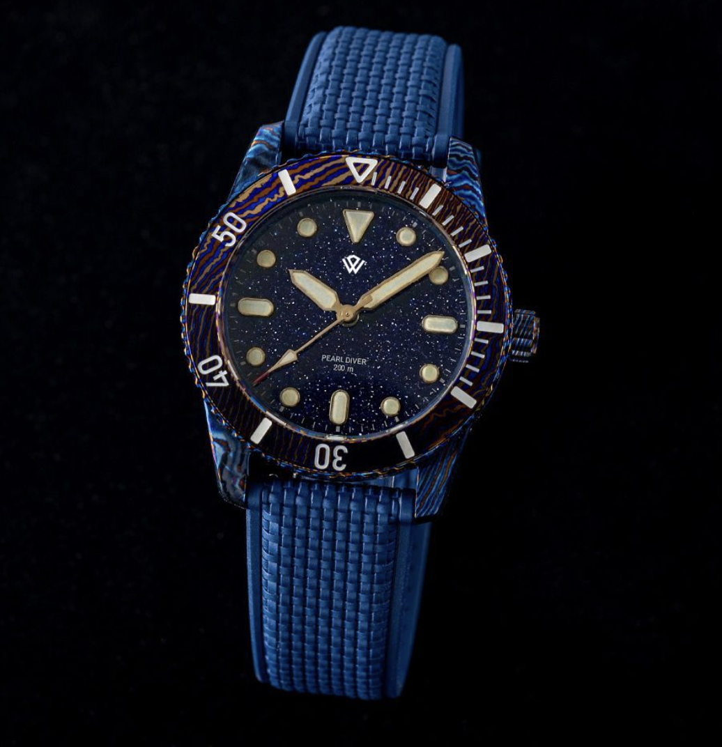 Pearl Diver V2 Dark Blue Aventurine