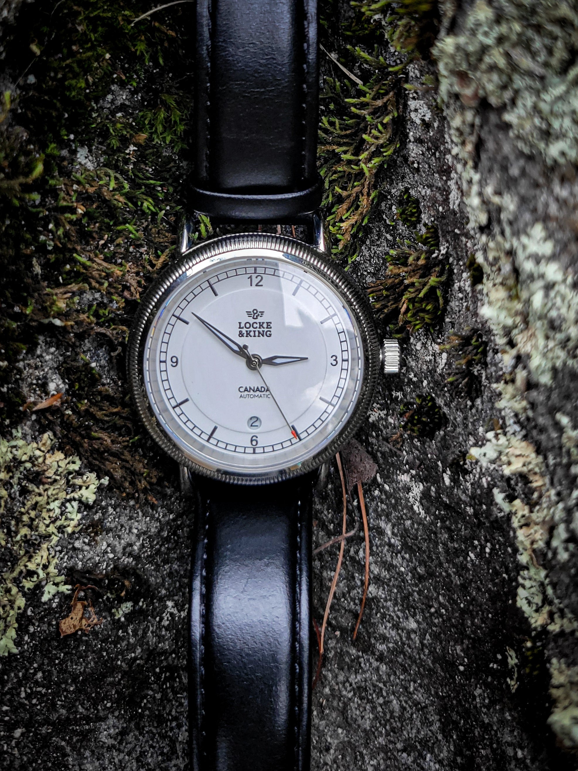 The James - Stark White & Silver