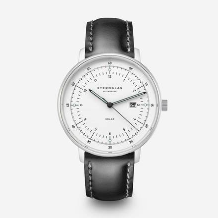 Hamburg Solar white black