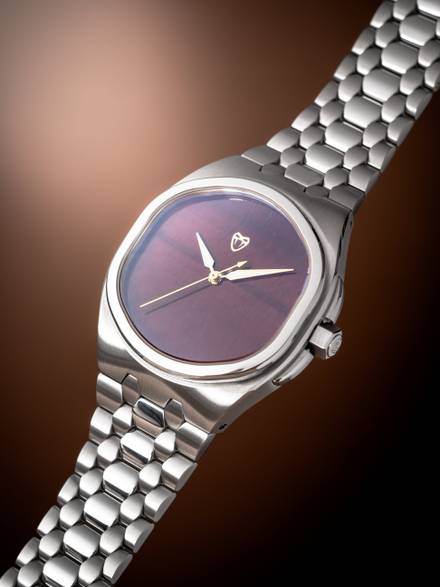 Naga Opera 39 Red Tiger Eye