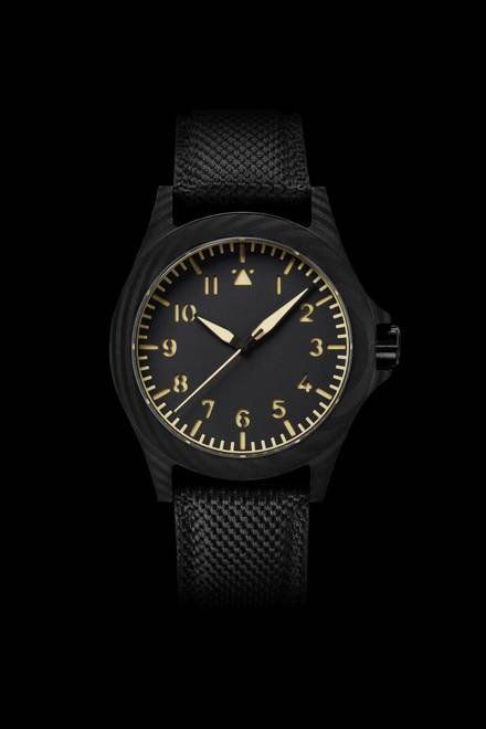 Black Kite B-02 Carbon Fiber