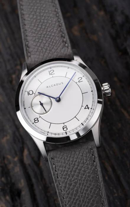 Quantra Type 01 - Silver
