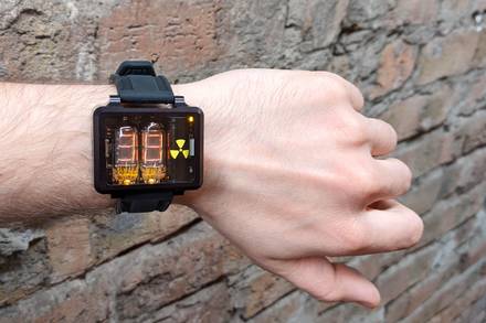 Nixie Tube Watch  'Numitron Nuclear'