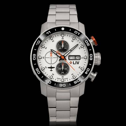 NEW! P-51 Big Pilot Full Lume 2.0 on Titanium Bracelet