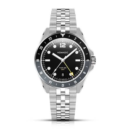 Fíor 555 - GMT Watch (41mm) - Pitch Black and Grey
