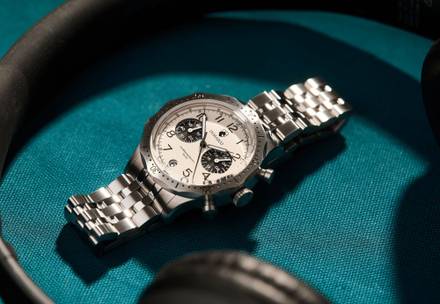 Chronograph White