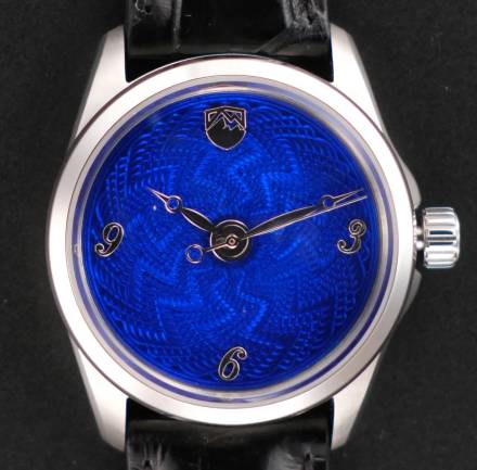 Blanca – Deep Cobalt Zig-Zag Straightline