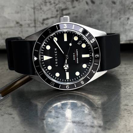 DIVE II E12/B ◇ Automatic Dive Watch - 39mm - Black Dial Edition