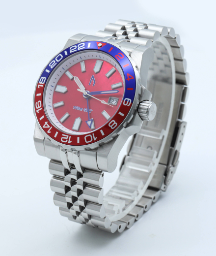 100m GMT Sport (Red Dial)